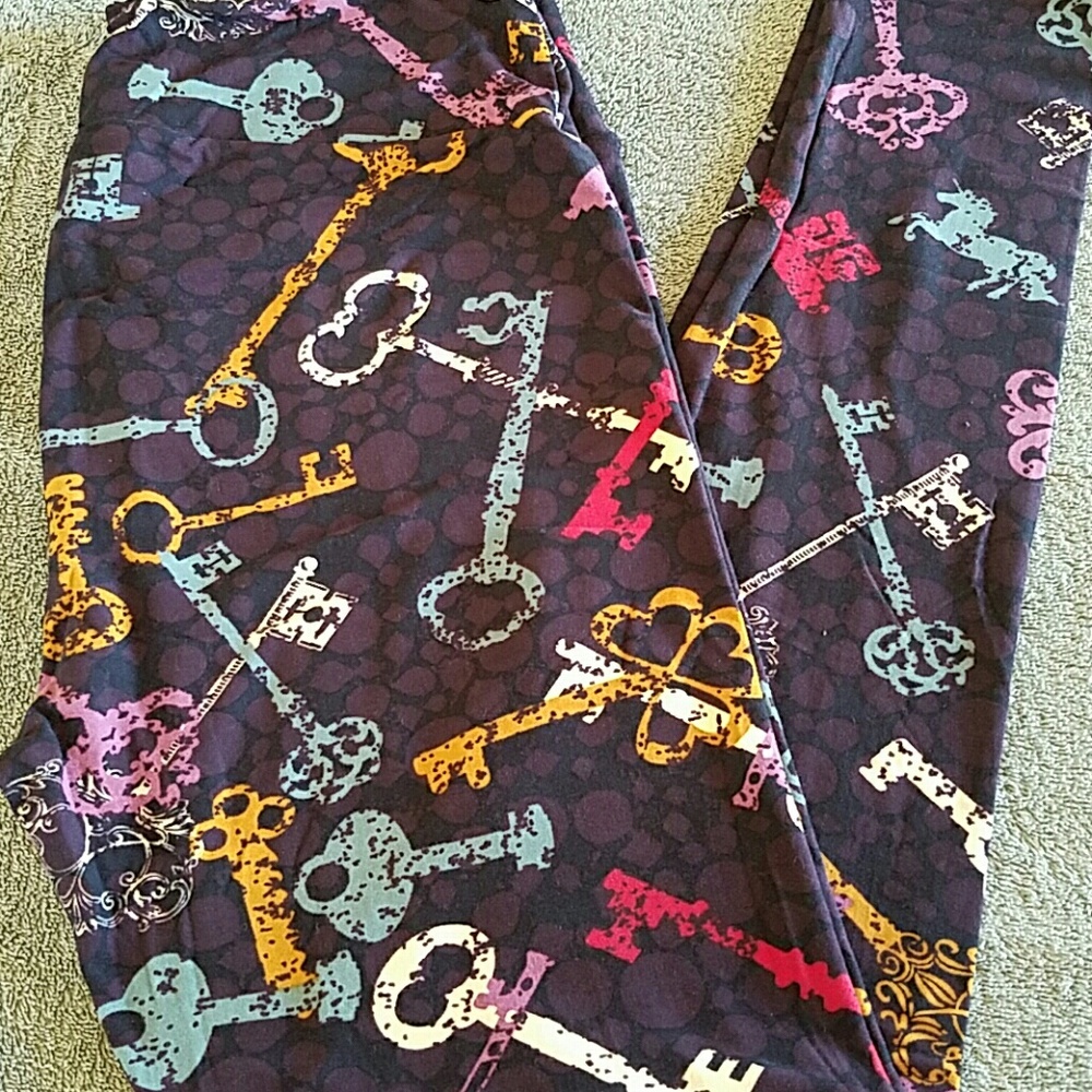 NWOT LuLaRoe TC Leggings